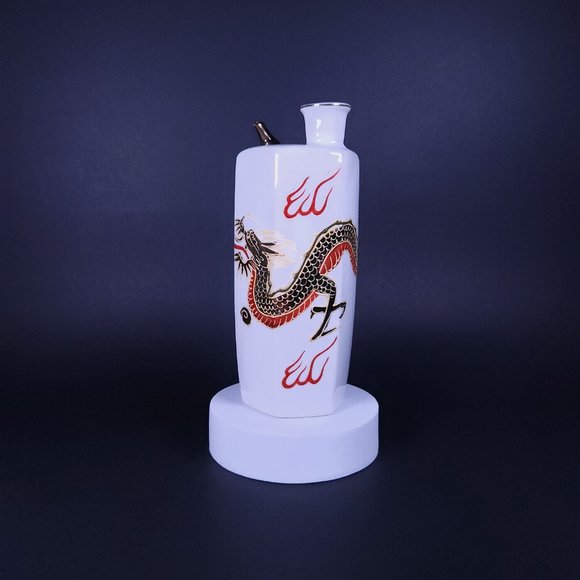 Vintage Japanese Whistling Sake Jug Decanter Dragon Design with Gold Bird - Picture 2 of 9